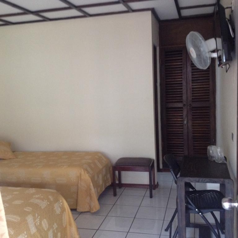 Hotel Wagelia Turrialba Quarto foto
